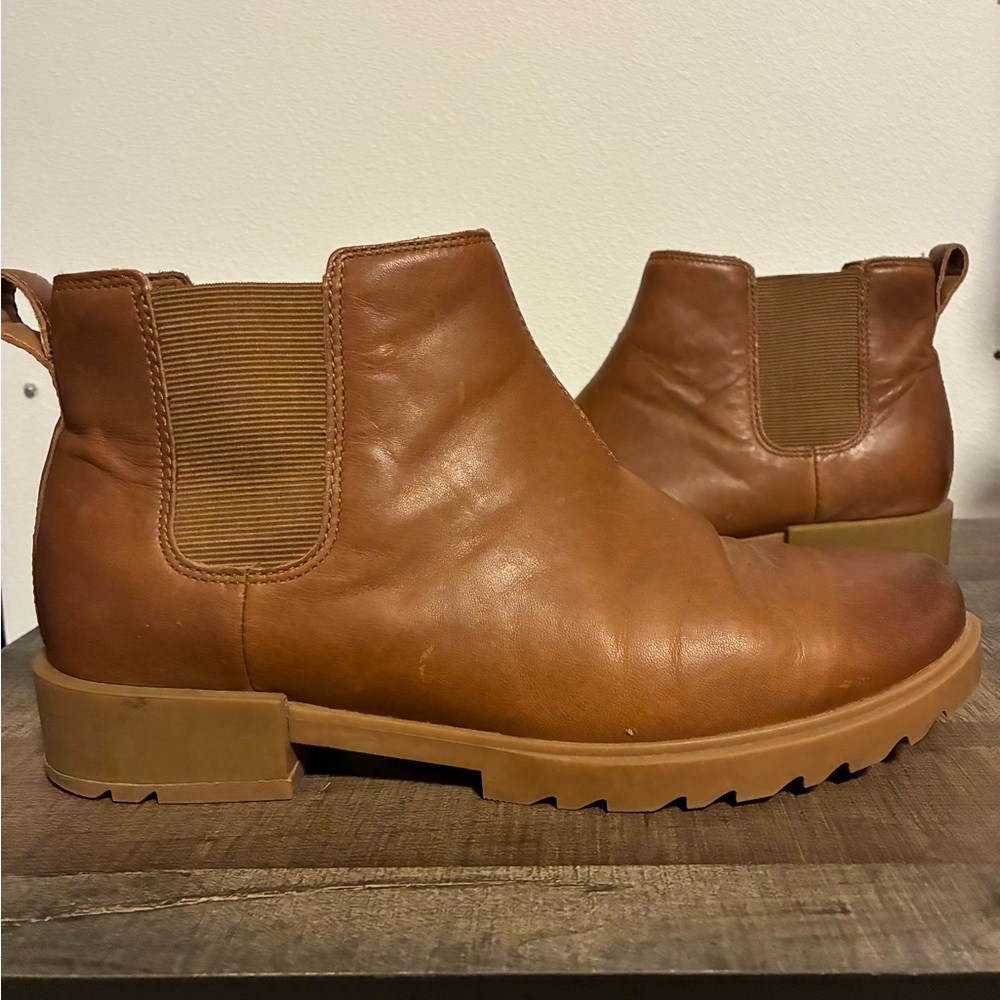 Sorel Women's Tan Leather Ankle Boots